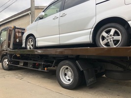 レッカー搬送　大阪　摂津　守口