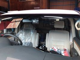 トヨタ　アルファード　ドライブレコーダー取り付け　前後カメラ　摂津