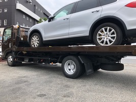 レッカー搬送　大阪