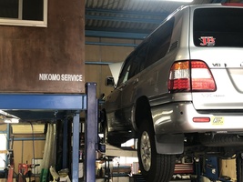 トヨタ　ランドクルーザー　オルタネーター交換　リビルト　整備　修理