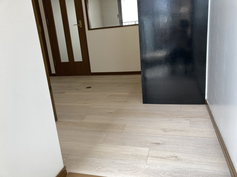 エレガンス5【301】【2DK】2