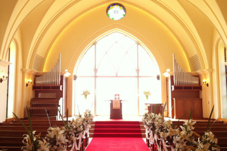ブライダルハウスチュチュ沖縄 アリビラ・グローリー教会
