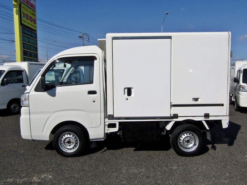 ７度設定冷蔵冷凍車 ナビｔｖ 左サイドドア 樹脂スノコ ａｔ車 トラック在庫詳細 株式会社ヤナギサワ自動車販売