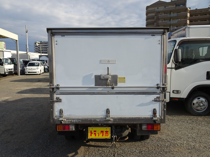 ボンゴトラック　パネルバン　積載量850㎏　両側サイドドア付