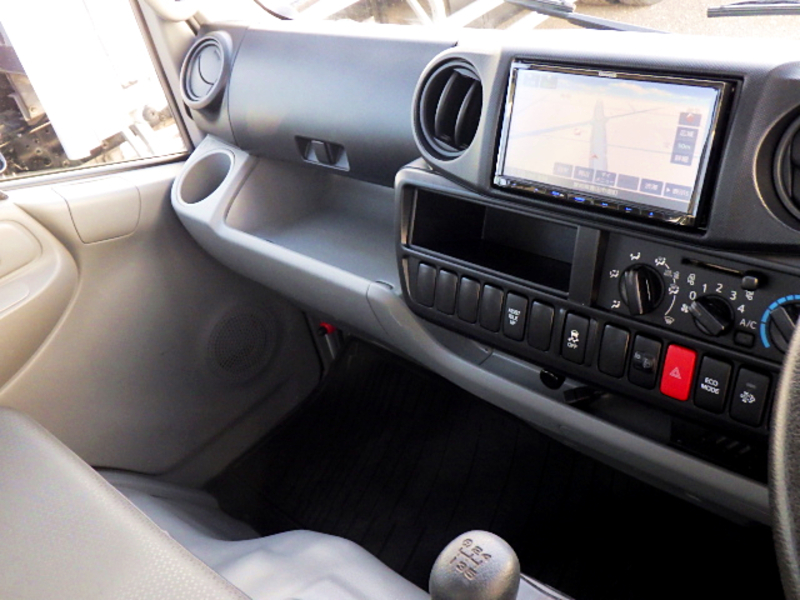 トヨタ ダイナ ローダーダンプ新明和 メモリーナビUSB Bluetooth 3t 5MT