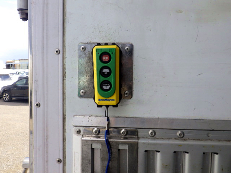 日野 レンジャー 冷蔵冷凍 -30℃ 格納ゲート ラジコン サイドドア 3.1t AT