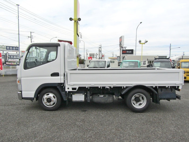 2トン10尺平ボディー 衝突軽減ブレーキ 車線逸脱警報 電動
