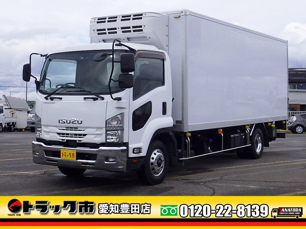 いすゞ フォワード 冷蔵冷凍車 -32℃ 跳上ゲート Rシャッター 2.95t AT