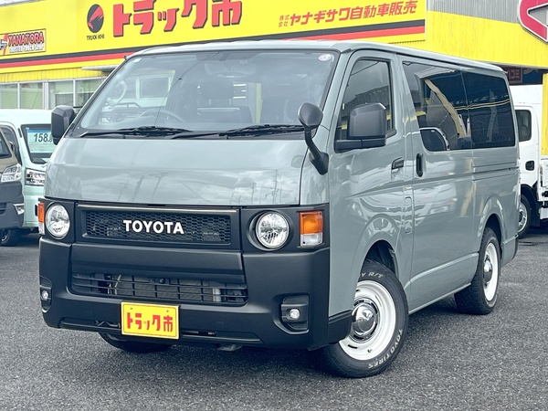 スーパーGL　丸目フェイスキット　両側パワスラ　大画面ナビ＆後席モニター　スマートキー　AT車