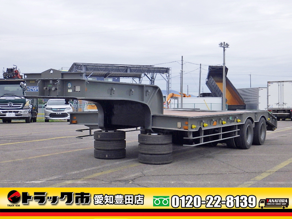 トレールモービル 重機運搬トレーラー 16輪重トレ巾99尻垂れ 25トン