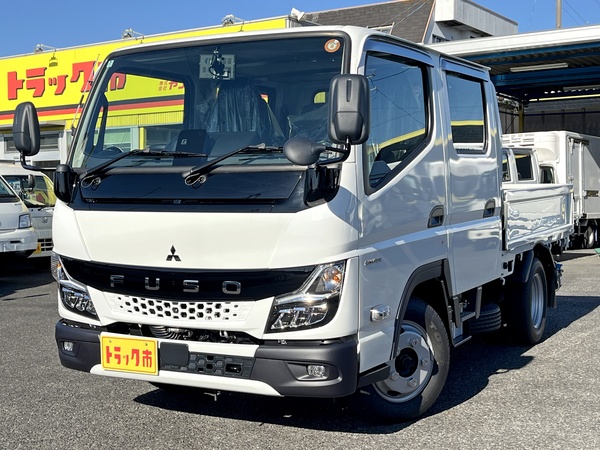 ２トンWキャブ　衝突軽減ブレーキ　バックモニター　リアヒーター　AT　未使用車