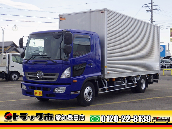 日野 レンジャー アルミバン パワーゲート リアエアサス ベッド 3.15t 6MT