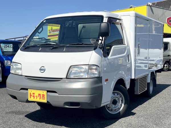 -22度設定低温冷凍車　左サイドドア　低床リアWタイヤ　バックモニター　AT車