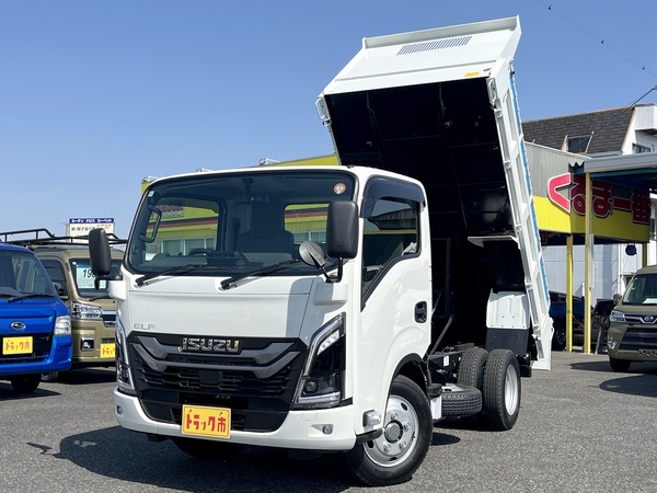 ３トンダンプ　コボレーン　リアピン　衝突軽減ブレーキ　バックモニター　６MT　登録済未使用車