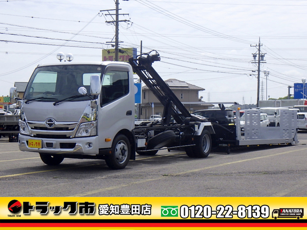 日野 デュトロ 1台積 キャリアカー 2.95t 極東フルフラット 衝突軽減 AT