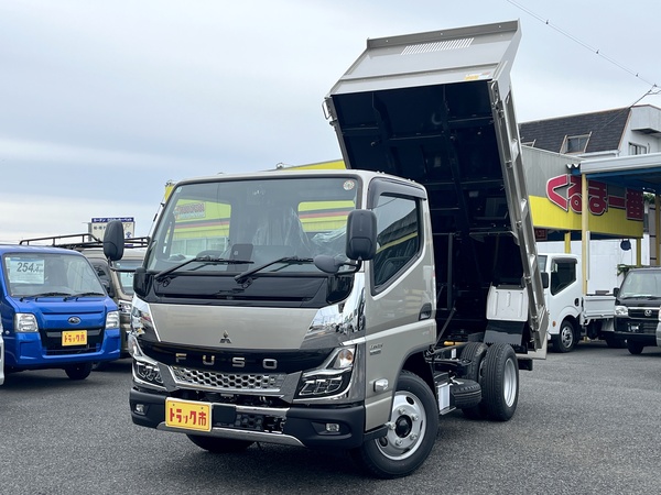 3トンスーパー強化ダンプ　衝突軽減ブレーキ　バックモニター　５MT　登録済未使用車