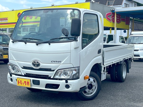1.4トン１０尺平ボディー４ＷＤ　軽減ブレーキ　バックモニター　LEDヘッド　５MT