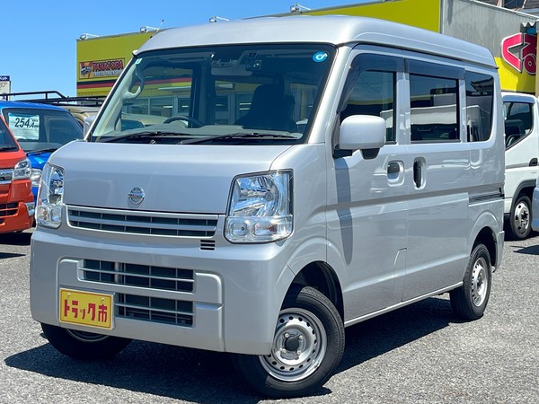 DXGLエマージェンシーPKG　両側スライドドア　ナビ　ETC　ドラレコ付き　キーレス　AT車