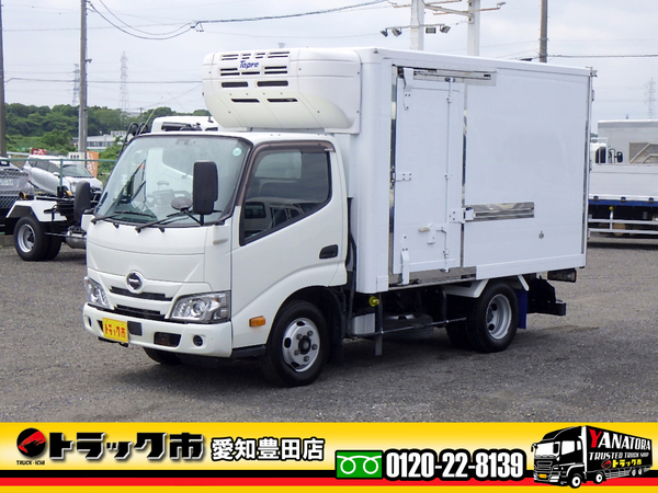 日野 デュトロ 冷蔵冷凍車 低温 -30度 左スライドドア 箱内仕切り板 2t