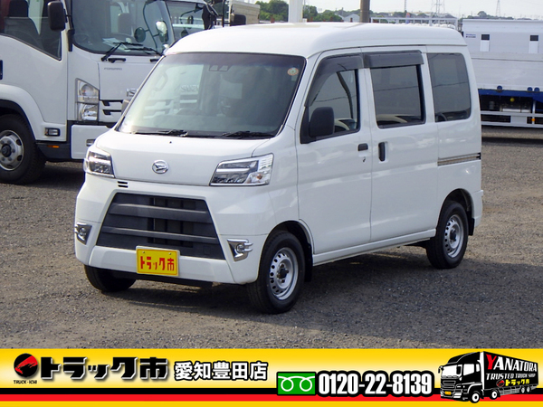 ダイハツ ハイゼットカーゴ DX SA Ⅲ 4WD ナビ 衝突軽減ブレーキ AT