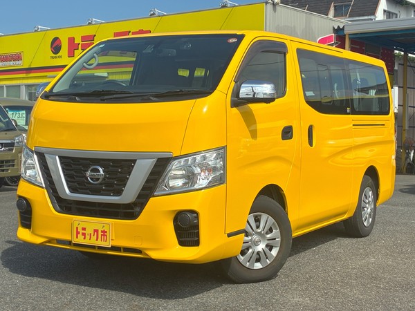 ロングDX１０人乗り送迎車　全周囲カメラ　キーレス　ＡＴ車　ワンオーナー確認済み